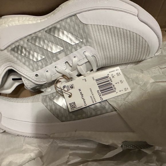 Adidas Women's White/Silver Metallic Crazyflight Shoes Size 5.5 - Picture 2 of 5
